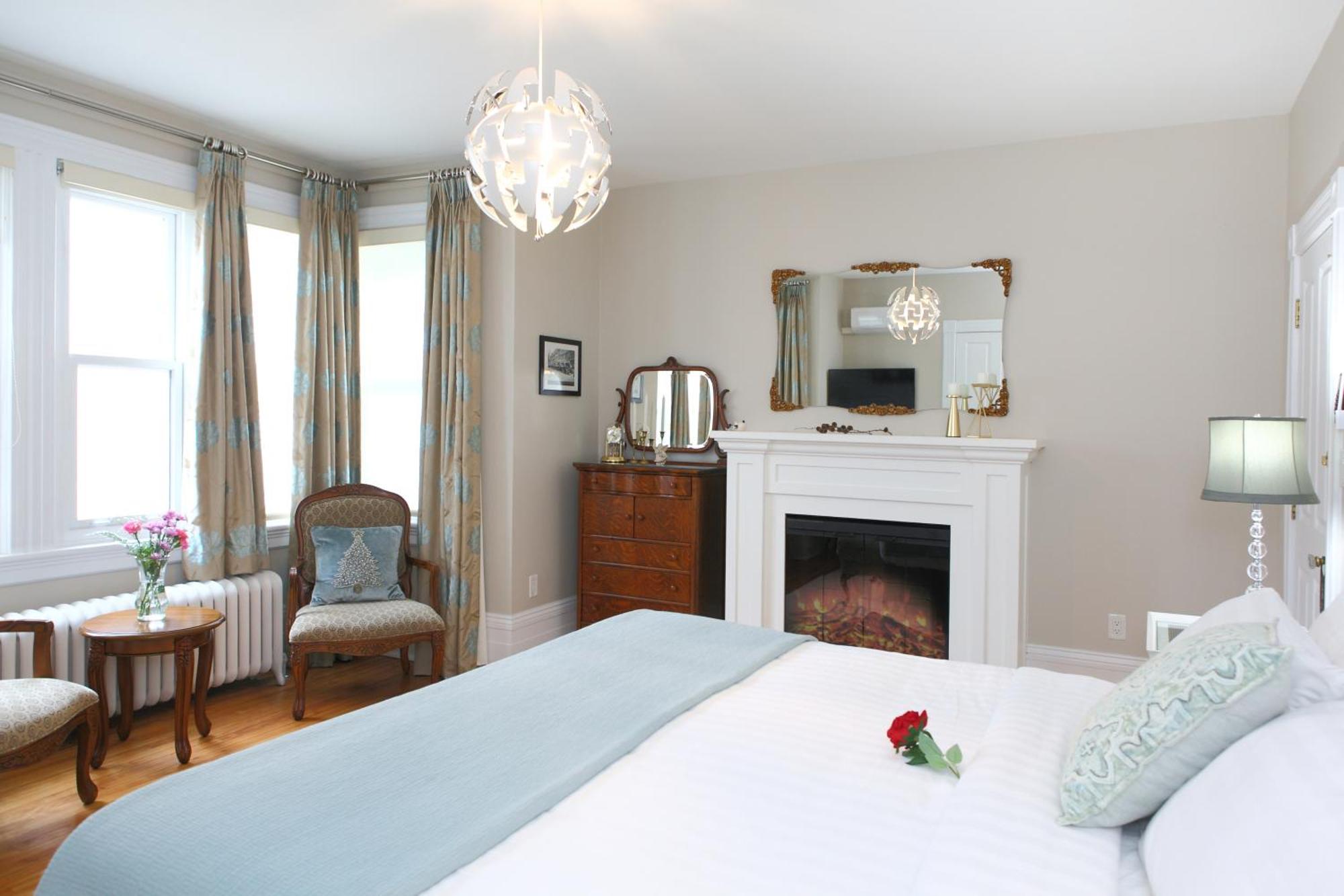 No 1 Grafton Inn Charlottetown Extérieur photo